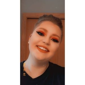 Meet your Posher, Faith